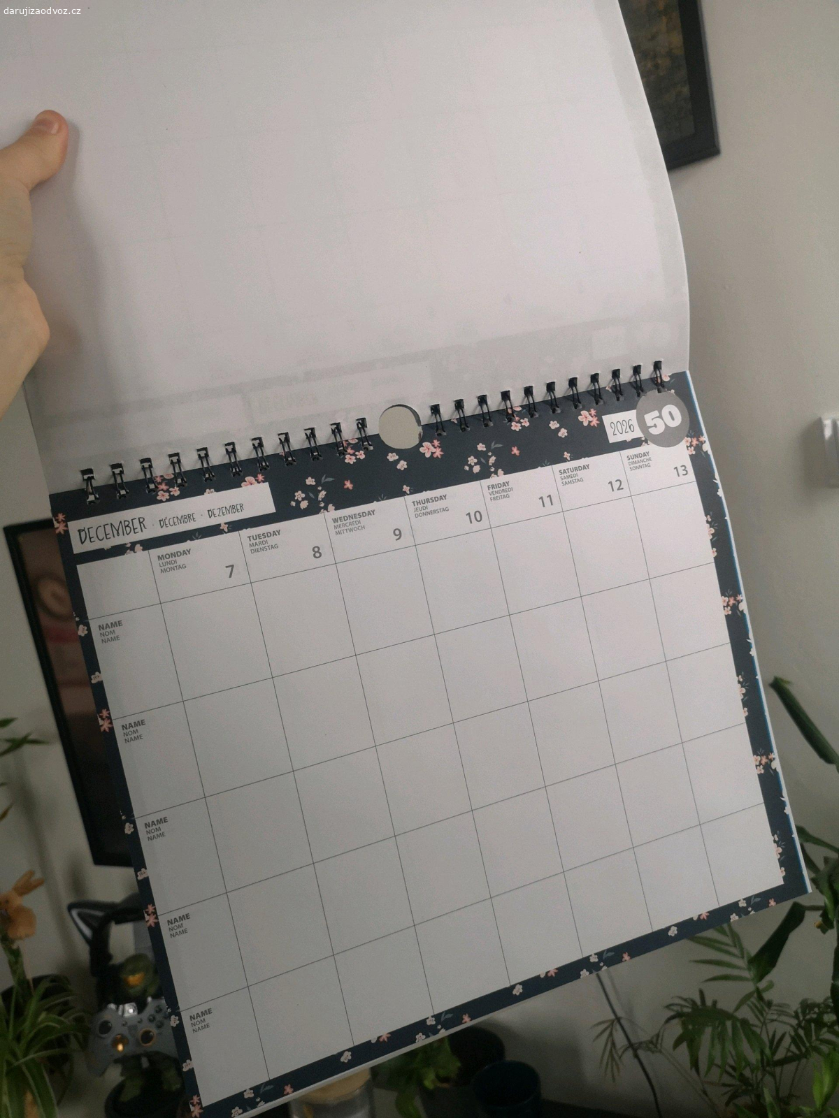 Rodinný kalendář. Daruji Family Planer se samolepkami, je úplně nový