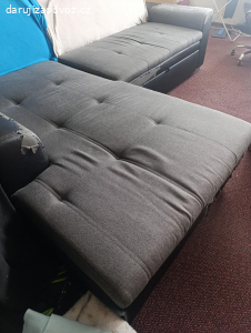 rozkládací gauč