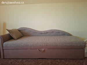 Rozkládací gauč