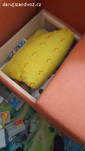 Rozkládací křeslo na spaní