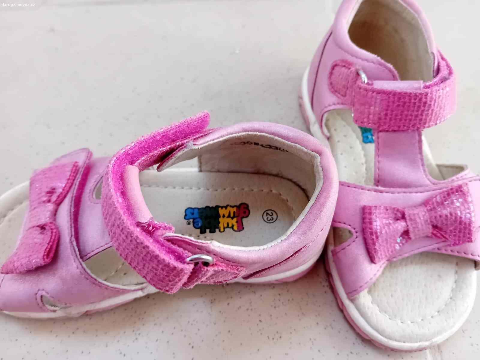 Sandálky - dívčí, vel. 23. Málo nošené, vel. 23