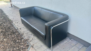 Sedačka z koženky