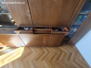 Sekretář v perfektním stavu