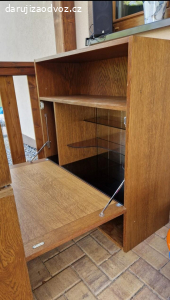 Sestava nábytku s barem