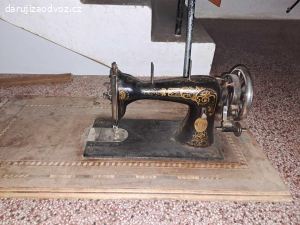 Šicí stroj Singer