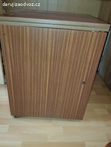 Šicí stroj Veritas