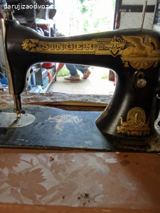 šicí stroj