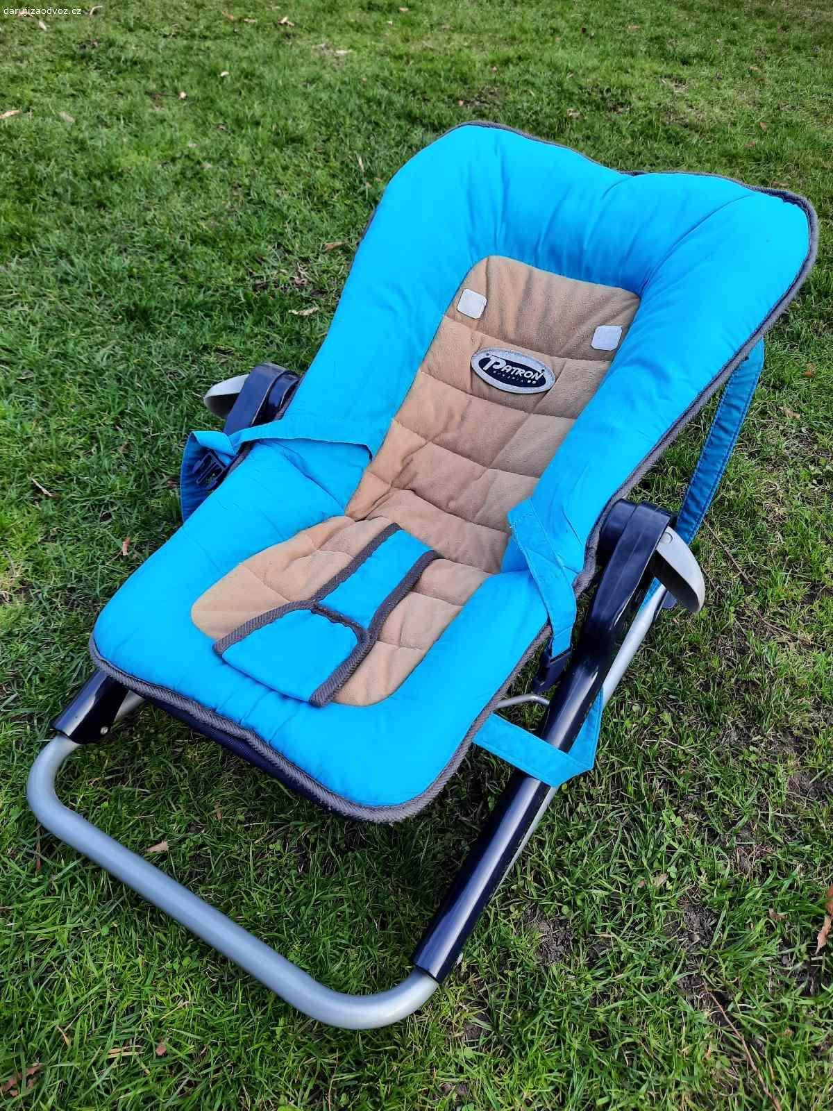 Skládací lehátko pro miminka. Za ovoce ( a odvoz) skládací lehátko