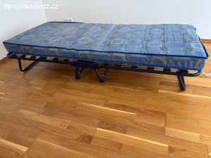 Skládací lehátko