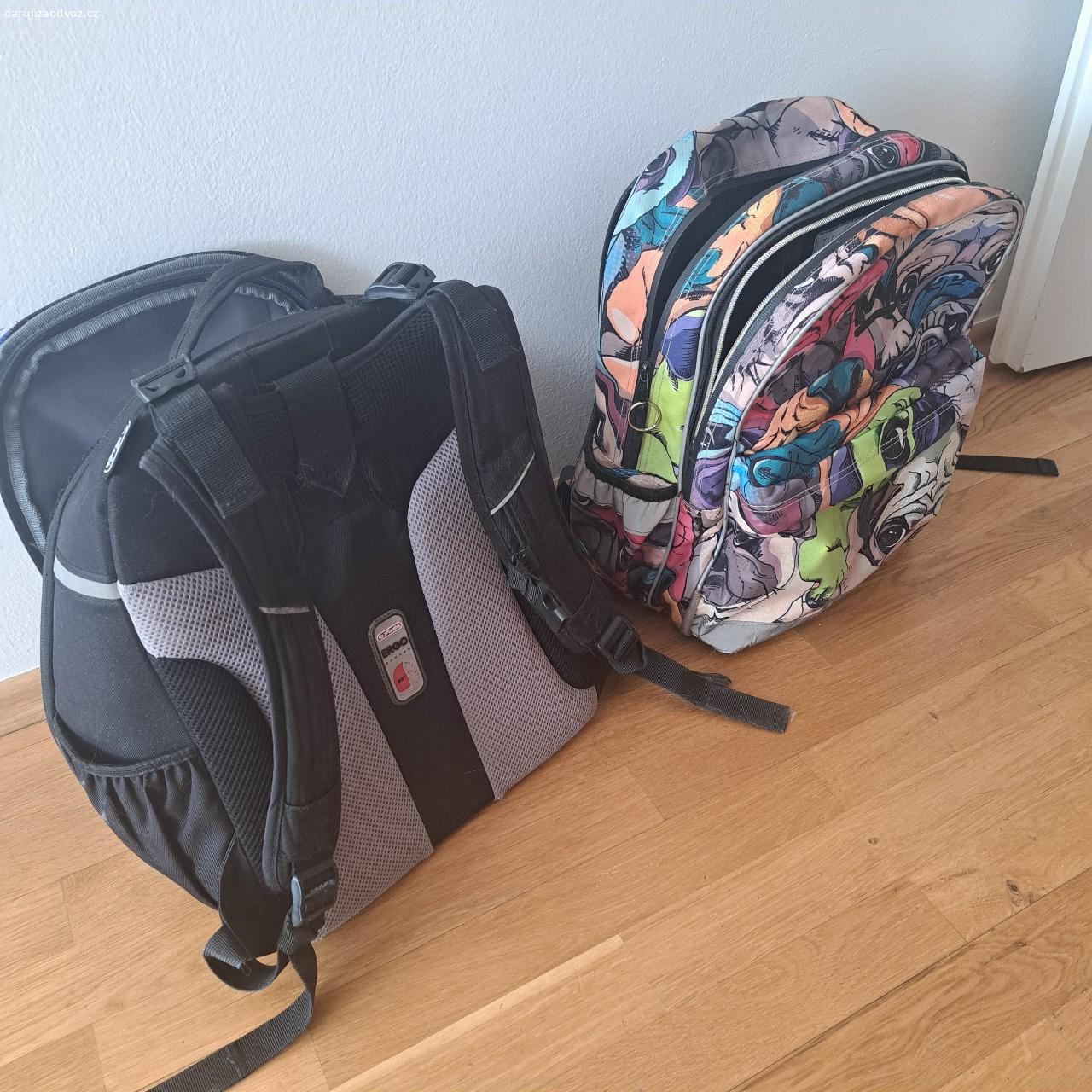 školní batoh- k opravě. ráda bych věnovala školní batohy značky Kroon a Herlitz. Batohy byly nošeny a zničily se jim zipy. Kbyby si u nich někdo uměl vyměnit zip (nejde vyměnit pouze jezdec, nutný celý zip), stále by sloužily dobře. Dobděr Praha 8