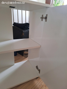 skříň pod akvarium