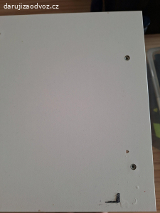 skříň pod akvarium