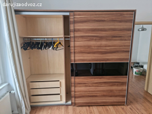 skříň za odvoz