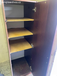Skříň - ZA ODVOZ! (165 x 50 x 60 cm)