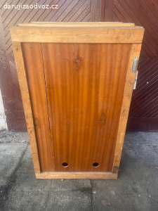 Skříň - ZA ODVOZ! 140 x 54 x 83 cm