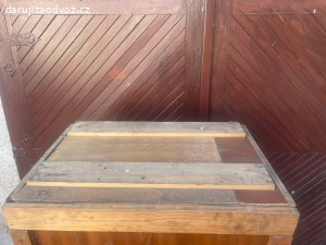 Skříň - ZA ODVOZ! 140 x 54 x 83 cm