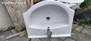 skrinka s umyvadlem