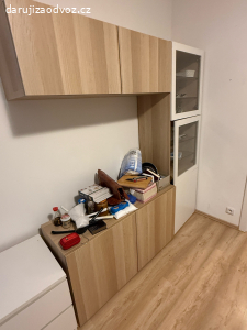 skříňky, stůl, židle, sedačka, poste
