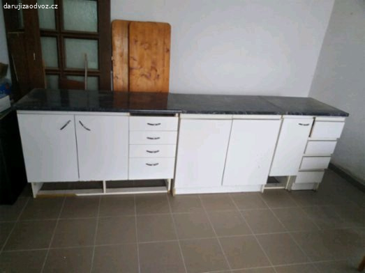 skříňky zdarma