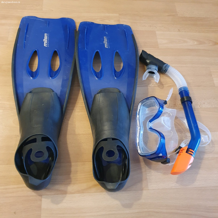 Snorchl s ploutvemi vel. 42-43