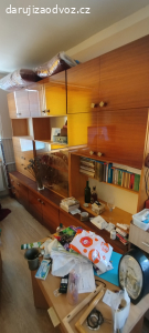 Stará obývací stěna