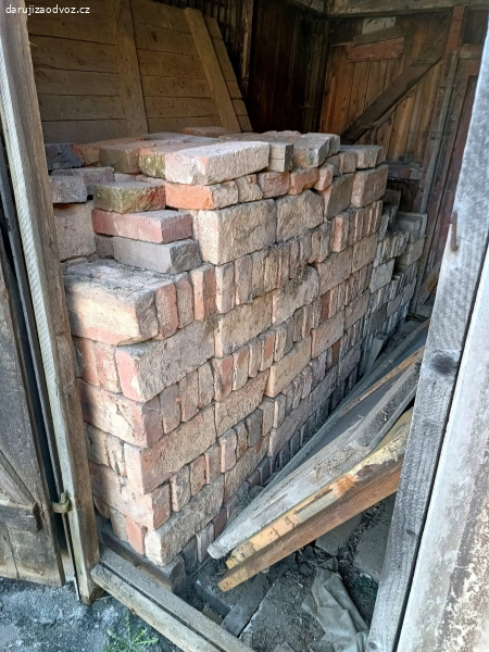 Staré cihly