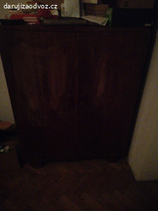 Starožitné skříně aj.