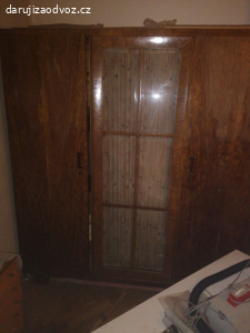 Starožitné skříně aj.