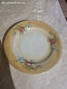 starožitný porcelán