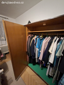 Starší nábytek na chalupu