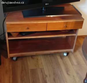 Starý nábytek
