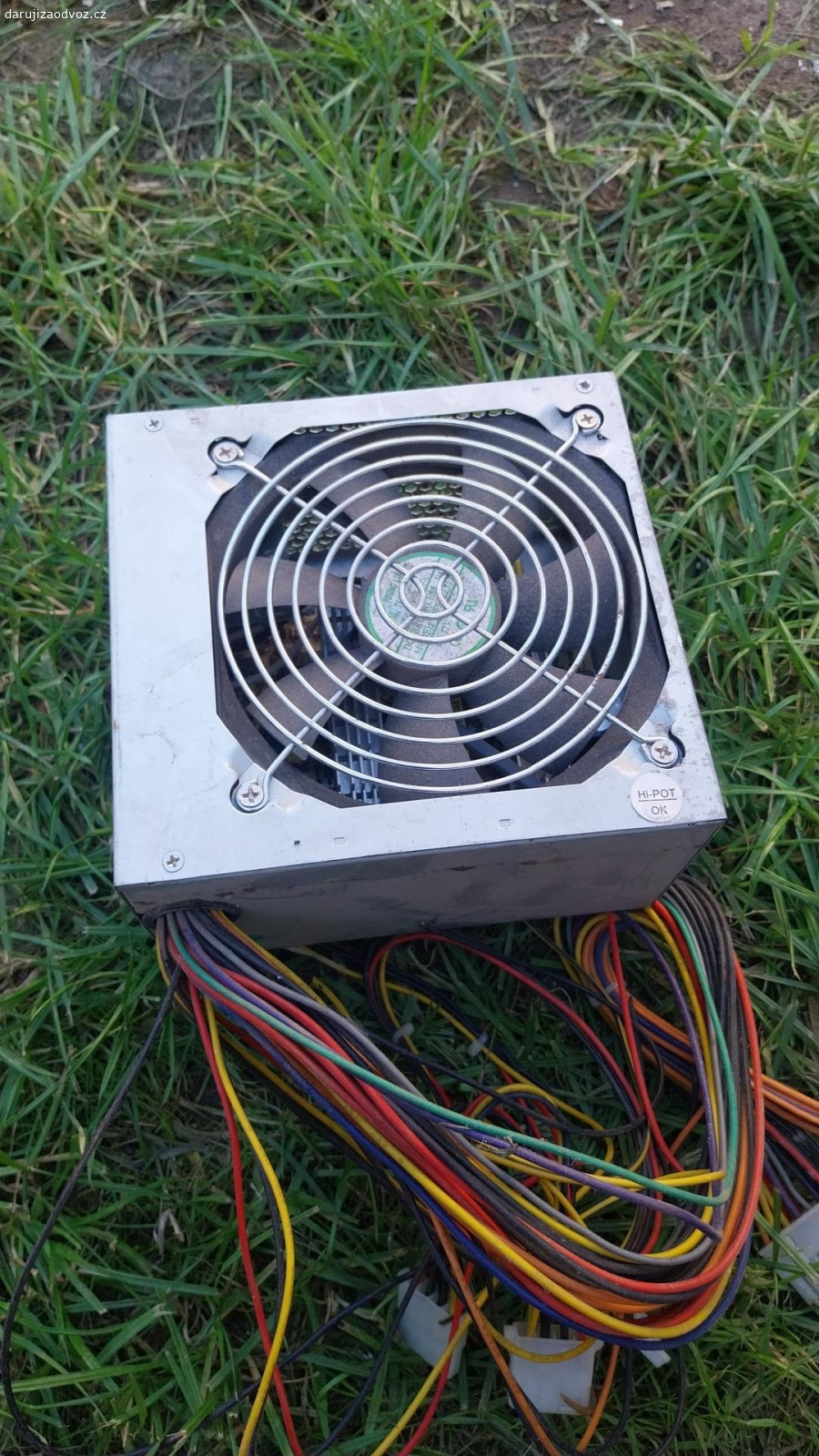 starý pc zdroj. nalezovy stav