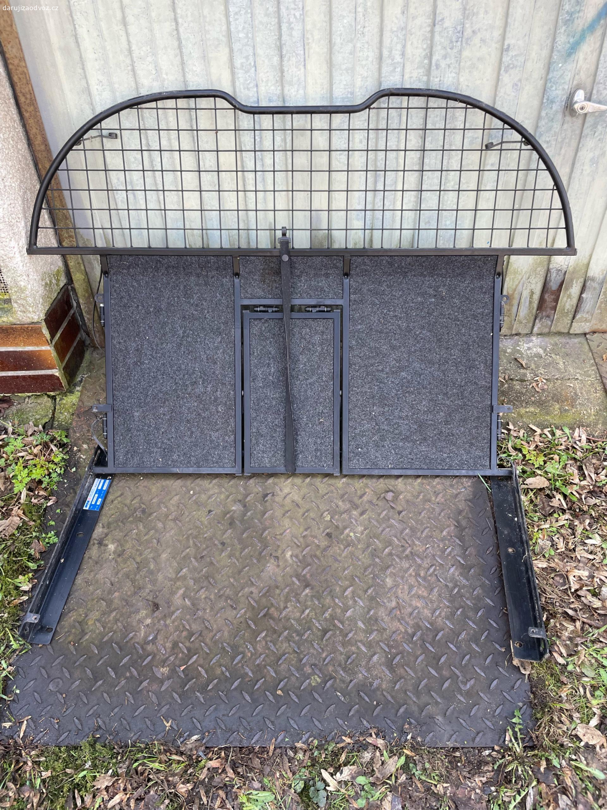 Stěna do kufru - 1 octavie. viz štítek