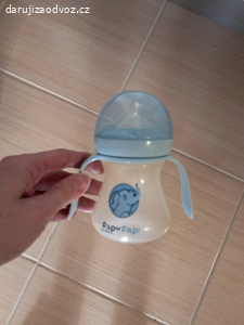 Sterilizator a 2 kojenecke lahvicky