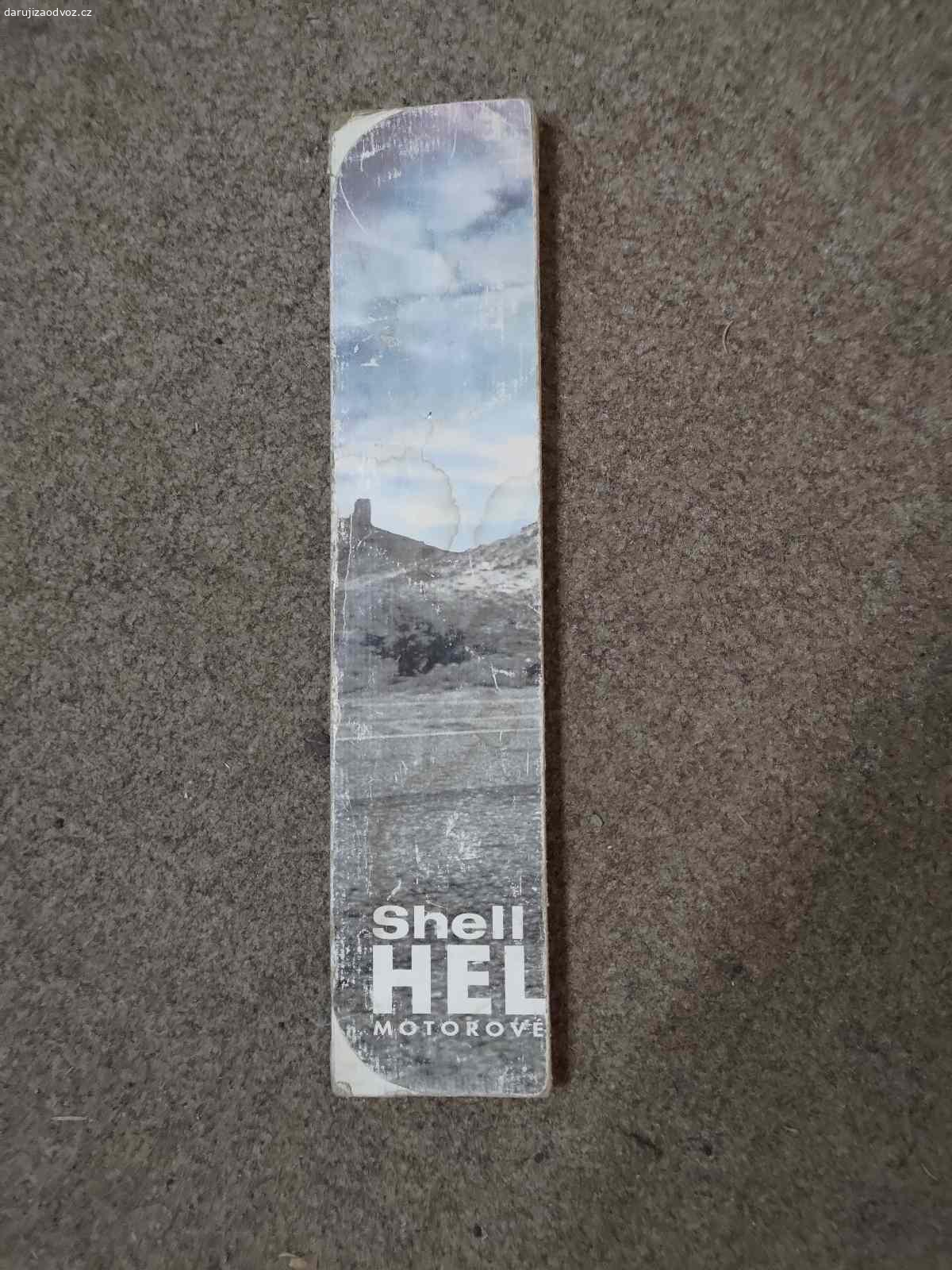 Stínění na přední sklo. daruji tento stínící plát