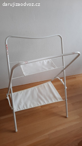 Stojan na dětskou vaničku