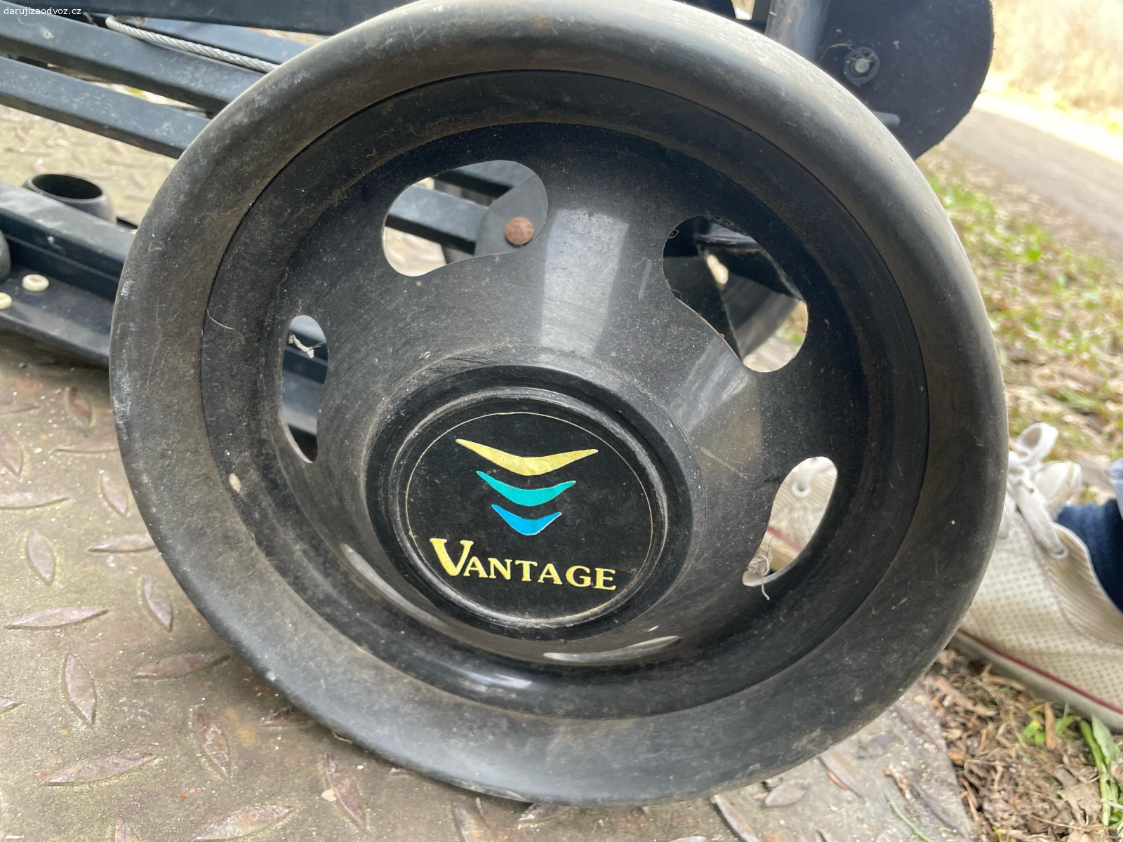 stojan na golfovou tašku. Třeba ještě poslouží