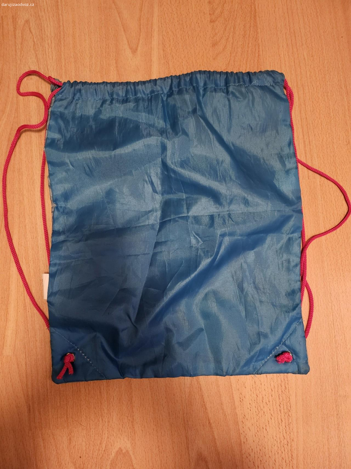 Taška na tělocvik Disney. Univerzita pro příšerky, zašívaná, místy uvolněné švy viz foto