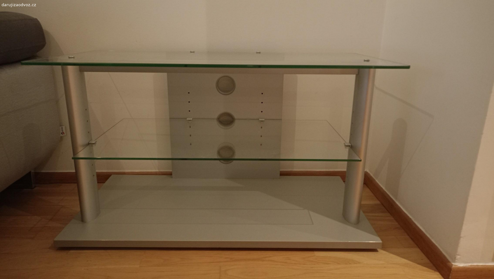 Televizní stolek. výška 50 cm, šířka 90 cm, hloubka 45 cm