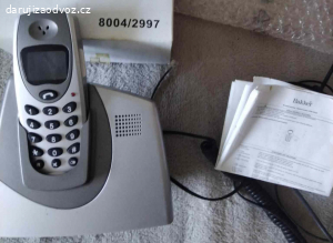 Tlačítkový telefon na pevnou linku- se šňůrou