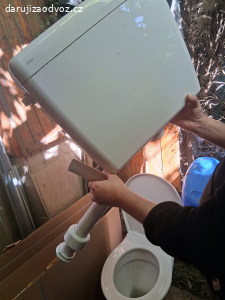 toaleta komplet