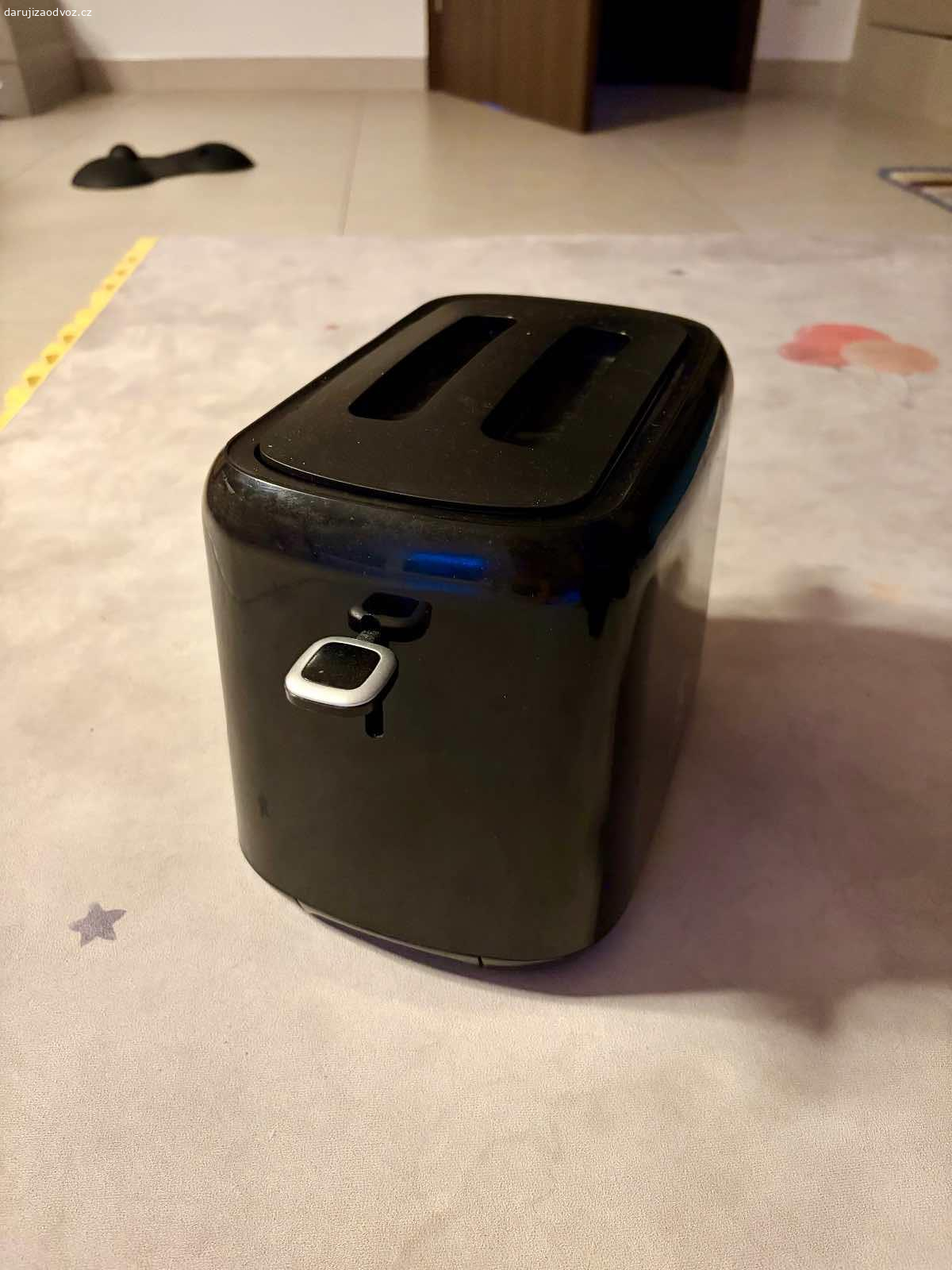 Topinkovač. Electrolux topinkovač, plně funkční