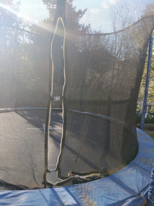 Trampolína
