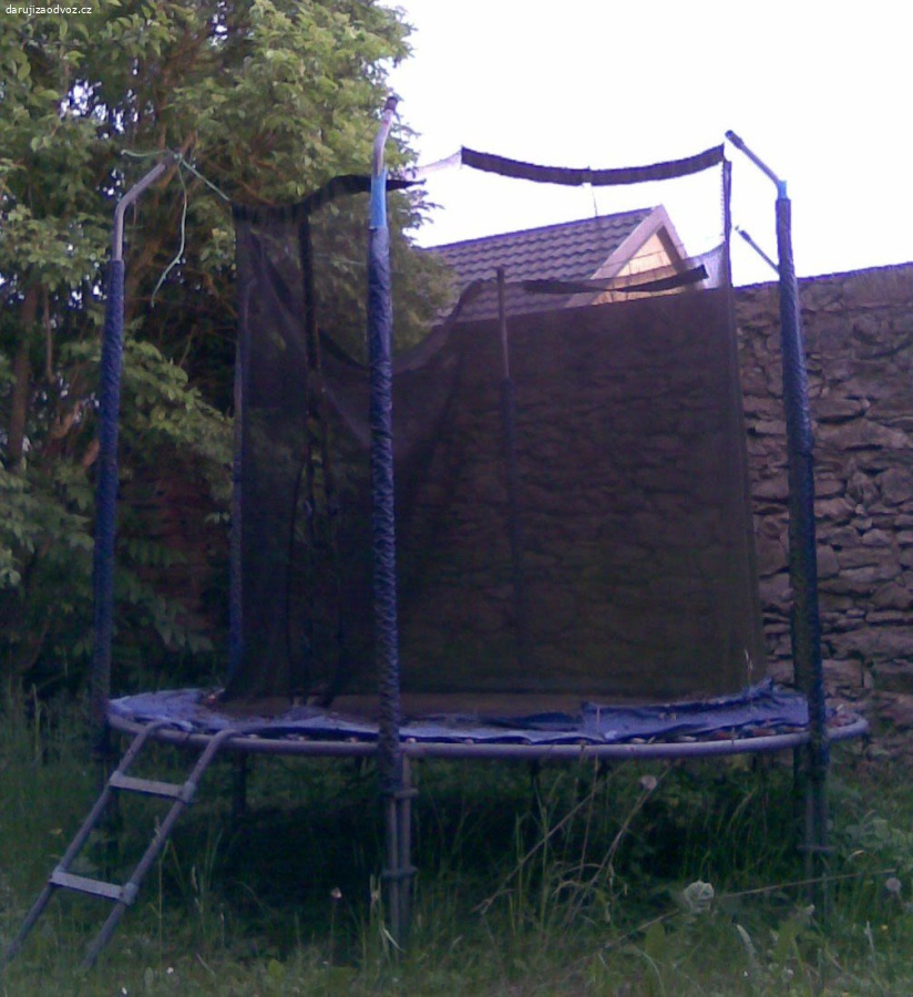 Trampolína