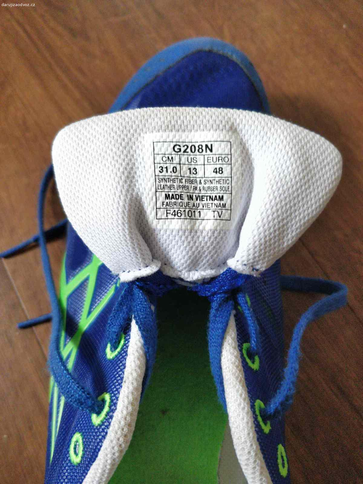 Tretry velikost 48. Málo používané tretry zn. Asics.