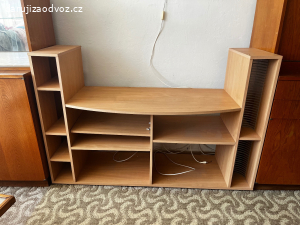 Tv stolek