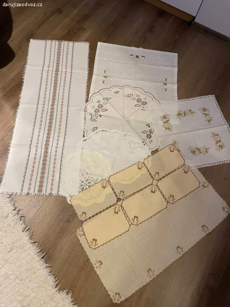 Ubrusy a dečky