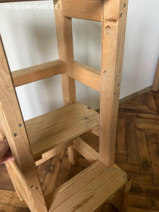 Rostoucí jídelní židlička zn. Tabra + učící věž