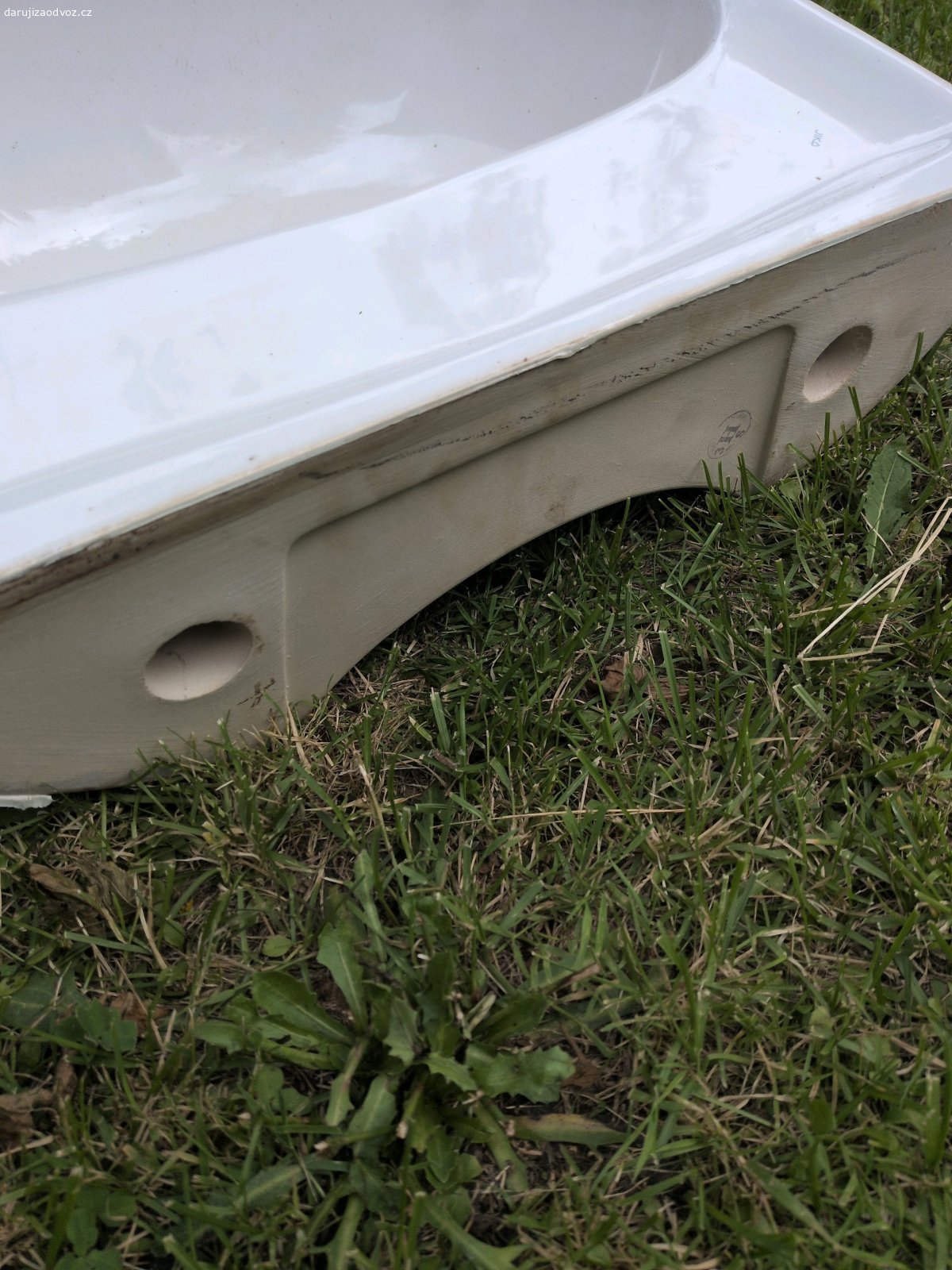 Umyvadlo Jika. Umyvadlo Jika Lyra Plus, šířka 50.cm, hloubka 42 cm.