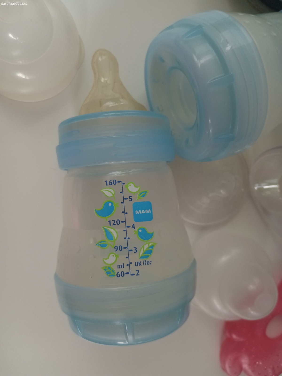věci pro mimino. manuální odsávačka, lahvićky, pouzdro na dudlík, kousátko...
pouze osobní převzetí